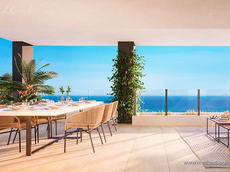 Apartment for Sale in Benalmádena, Malaga 1