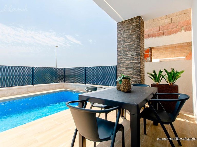Villa for Sale in Vistabella Golf, Alicante 3
