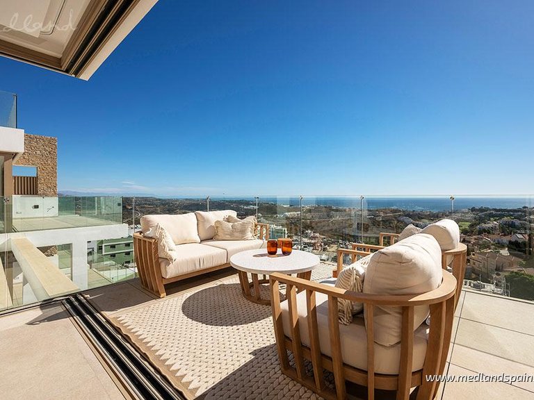 Apartment for Sale in Mijas Costa, Malaga 1