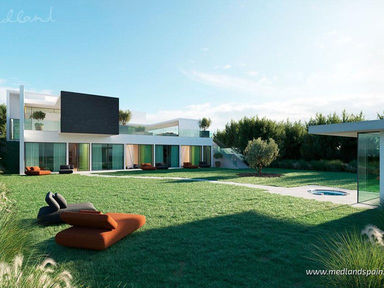 Villa for Sale in Fuengirola, Malaga 1