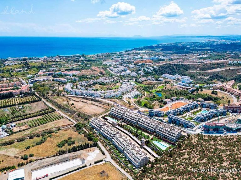 Apartment for Sale in Estepona, Malaga 2
