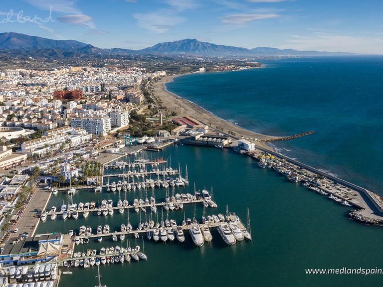 Apartment for Sale in Estepona, Malaga 15