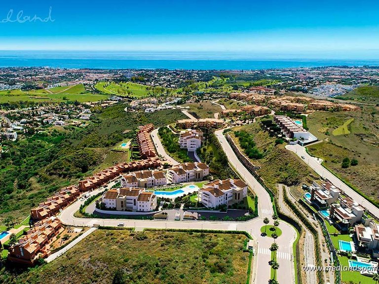 Apartment for Sale in Benahavís, Malaga 2