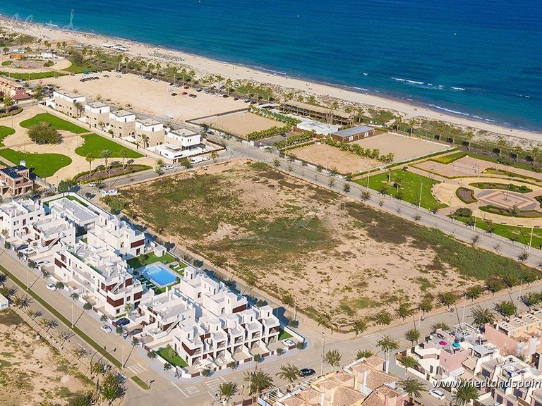 Apartment for Sale in Torre De La Horadada, Alicante 1