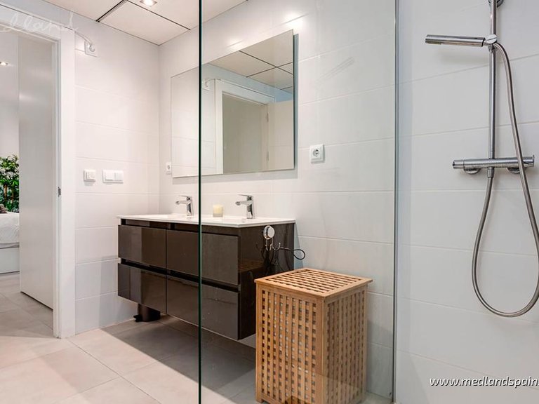 Villa for Sale in Pilar De La Horadada, Alicante 11