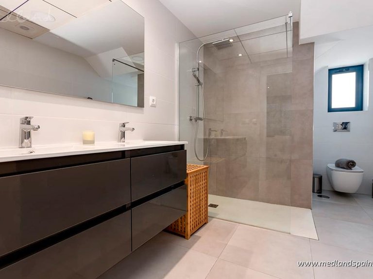 Villa for Sale in Pilar De La Horadada, Alicante 10