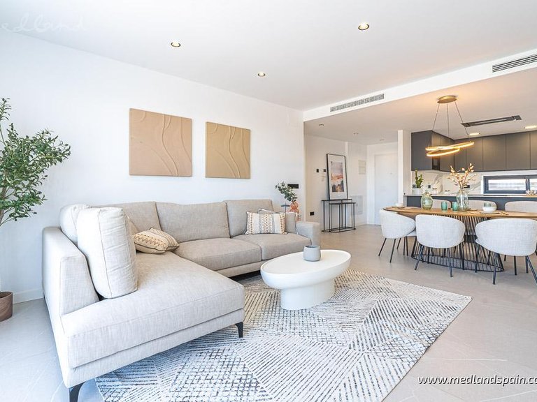 Villa for Sale in Torrevieja, Alicante 3