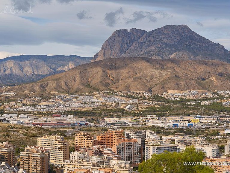 Villa for Sale in Polop-la Nucía, Alicante 11