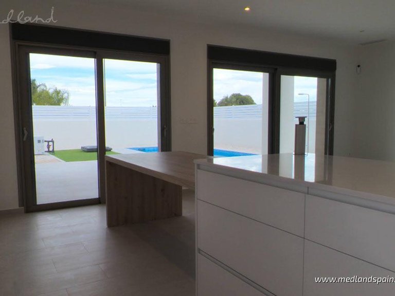 Villa for Sale in La Romana, Alicante 11