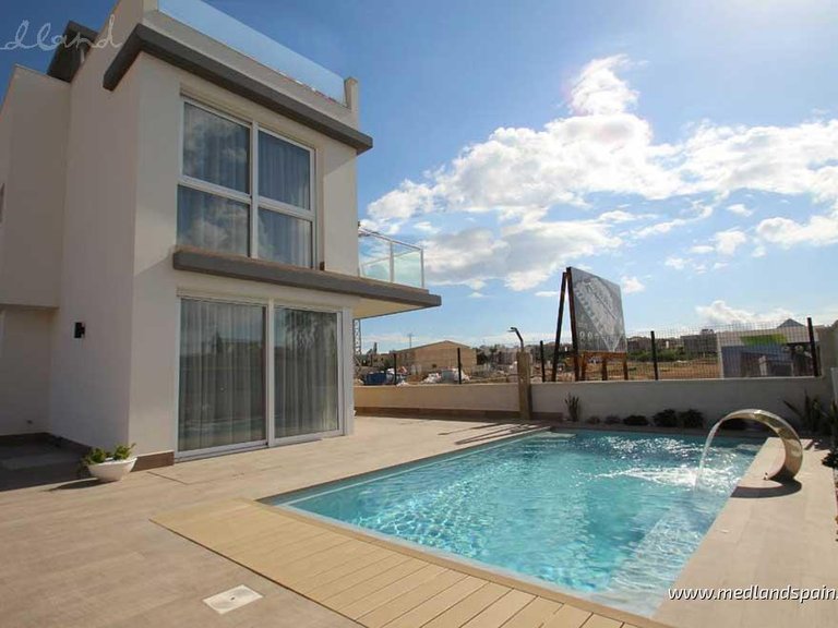 Villa for Sale in San Miguel De Salinas, Alicante 14