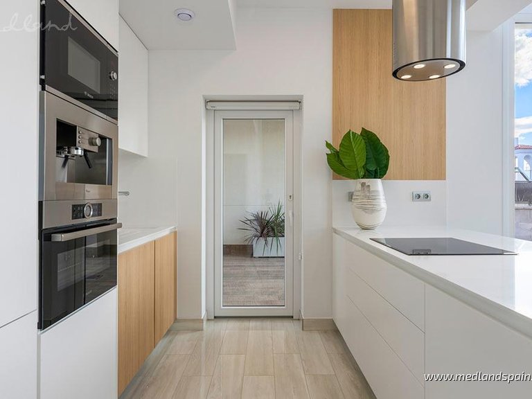 Villa for Sale in Los Montesinos, Alicante 5