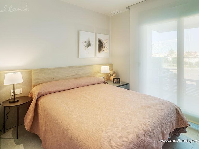 Apartment for Sale in Mil Palmeras, Alicante 10