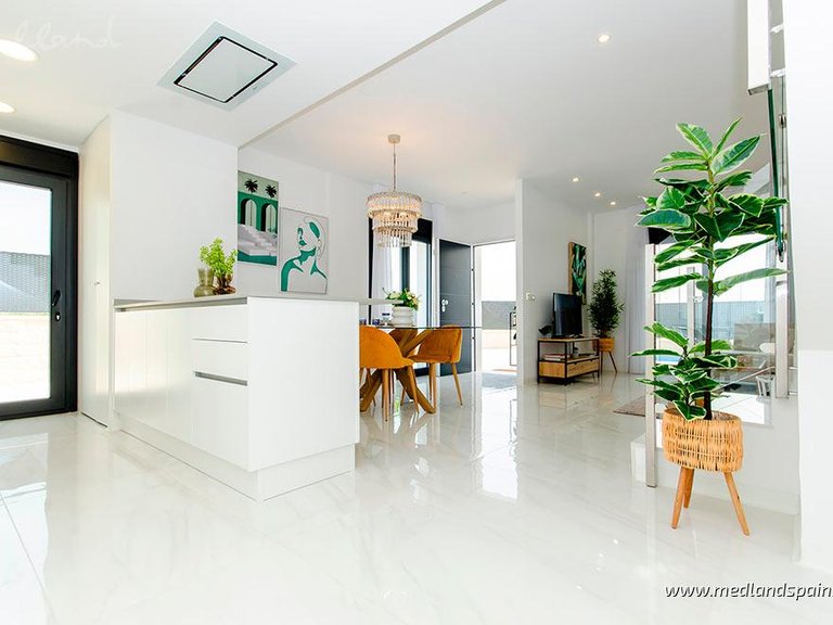 Villa for Sale in Vistabella Golf, Alicante 5