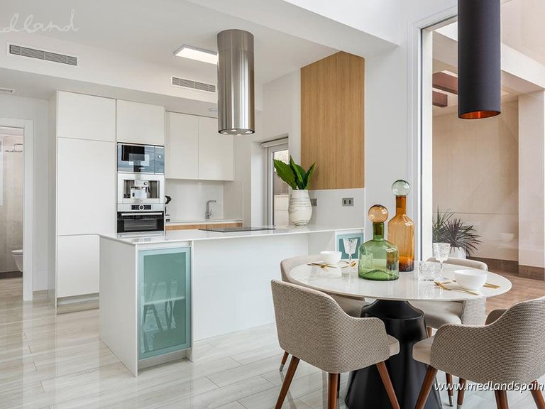 Villa for Sale in Los Montesinos, Alicante 7