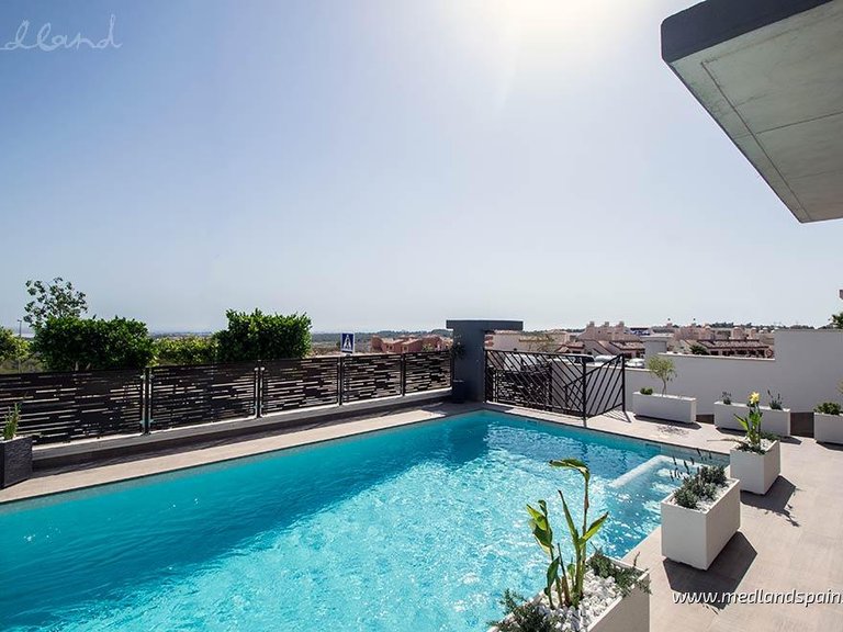 Villa for Sale in San Miguel De Salinas, Alicante 2
