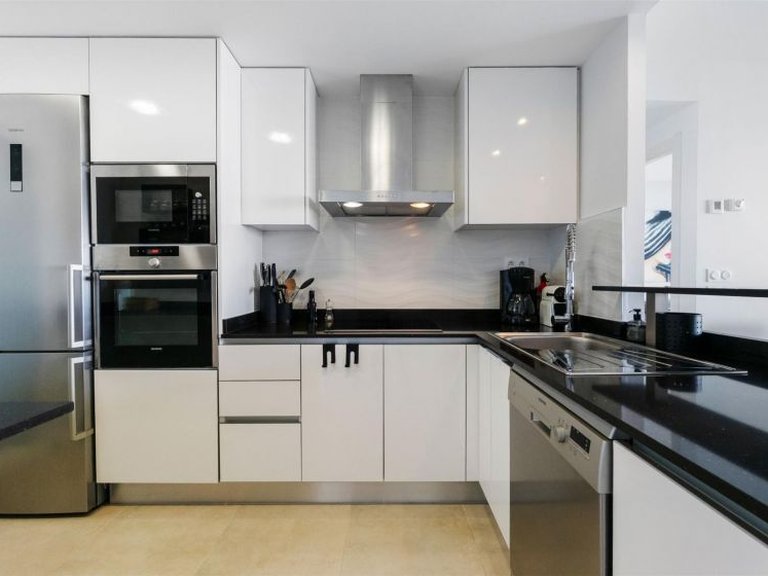 Apartment for Sale in Punta Prima, Alicante 4