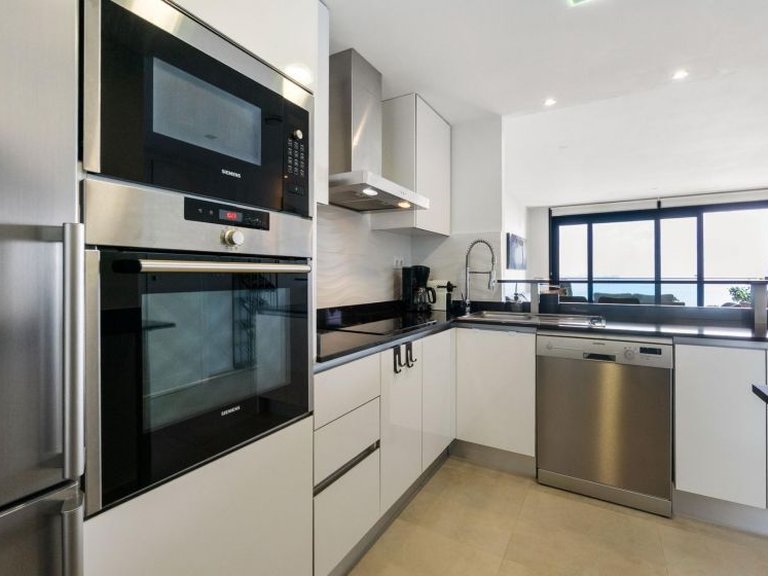 Apartment for Sale in Punta Prima, Alicante 9