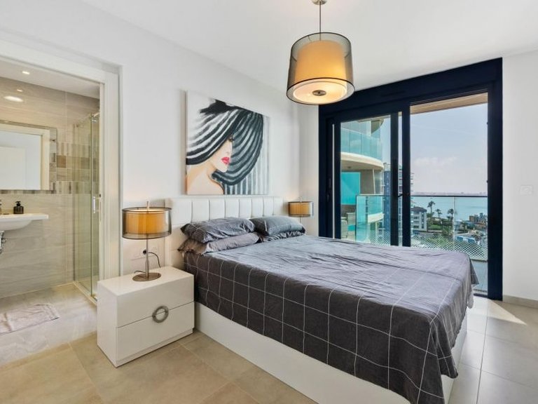 Apartment for Sale in Punta Prima, Alicante 11