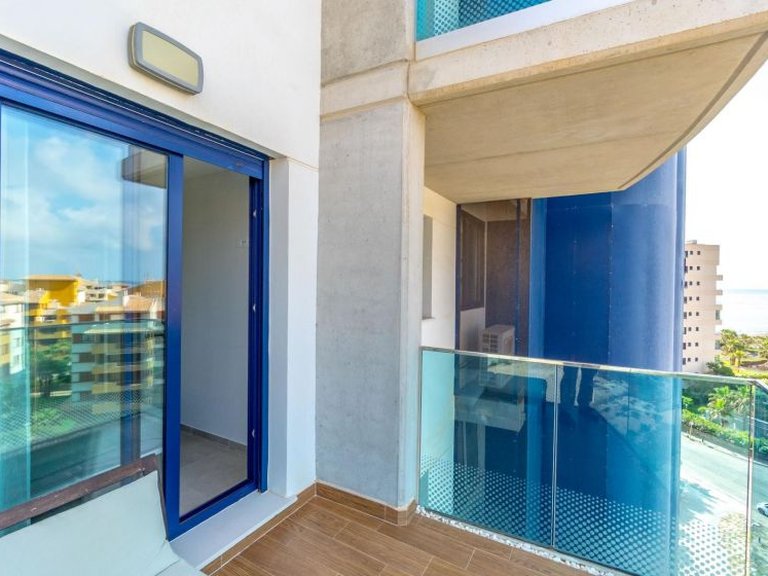 Apartment for Sale in Punta Prima, Alicante 31