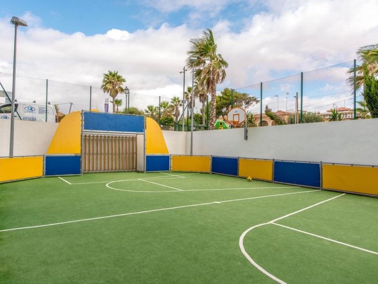 Apartment for Sale in Punta Prima, Alicante 34