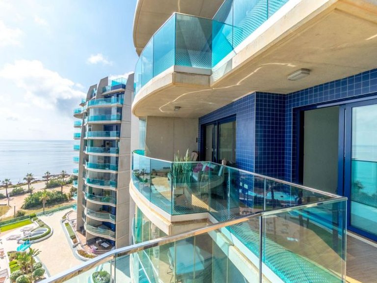 Apartment for Sale in Punta Prima, Alicante 42