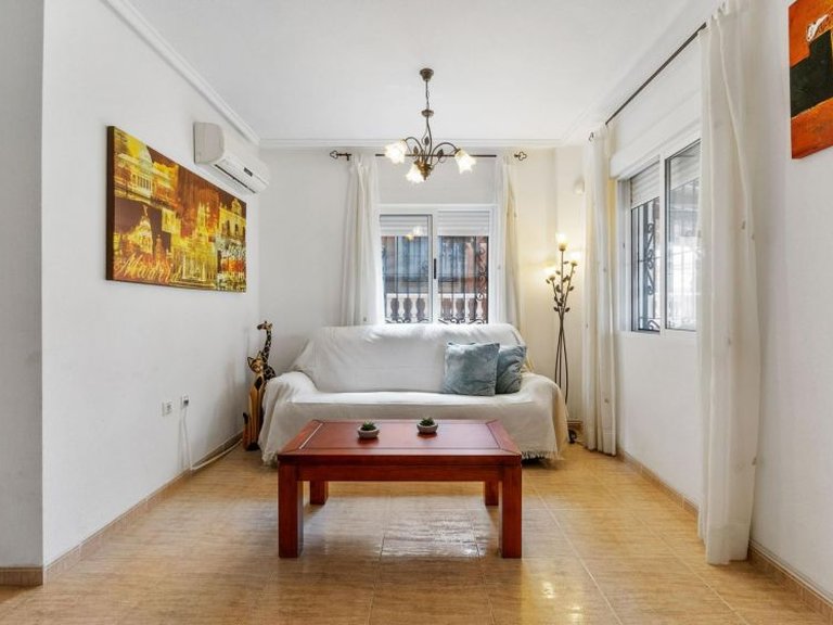 Town House for Sale in Los Altos, Alicante 8