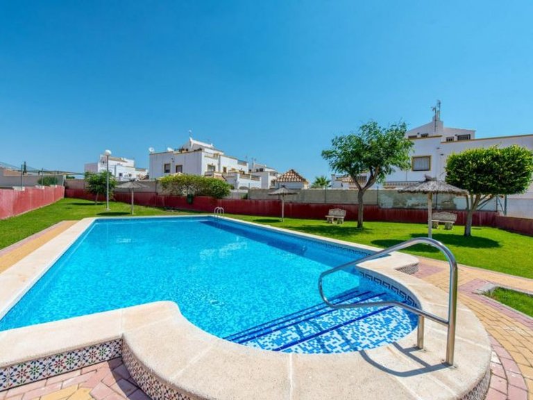 Town House for Sale in Los Altos, Alicante 28