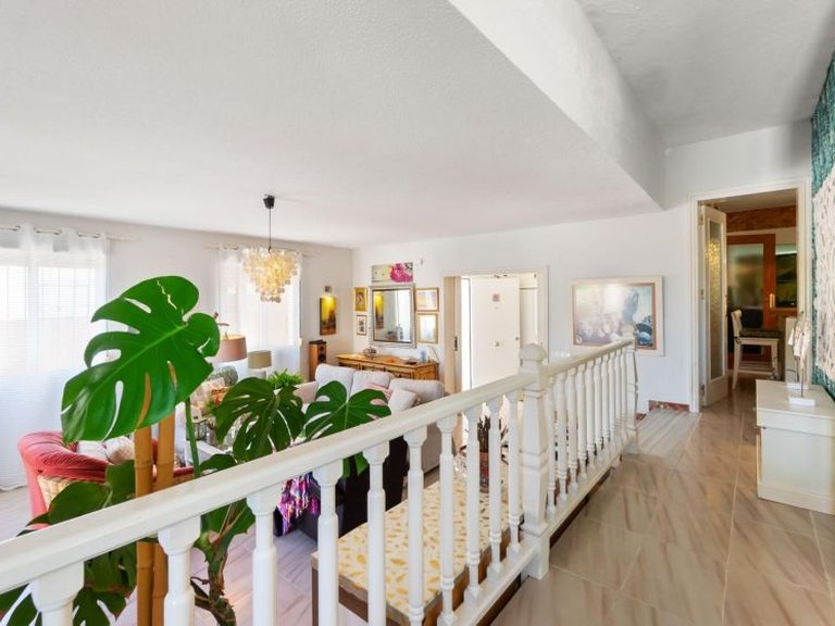 Villa for Sale in La Zenia, Alicante 16