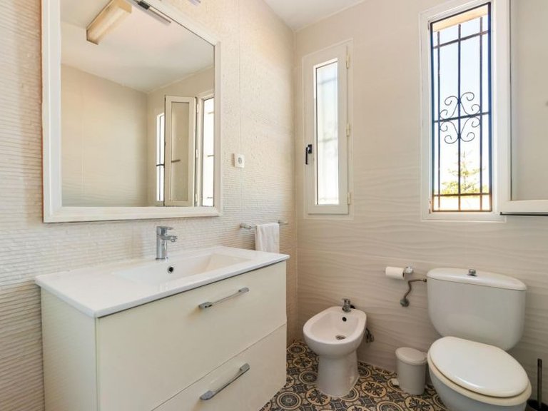 Villa for Sale in La Zenia, Alicante 19
