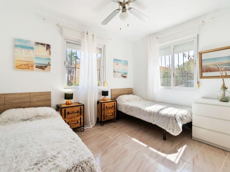 Villa for Sale in La Zenia, Alicante 21