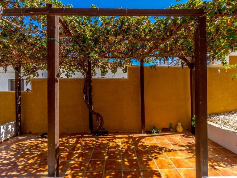 Villa for Sale in La Zenia, Alicante 32