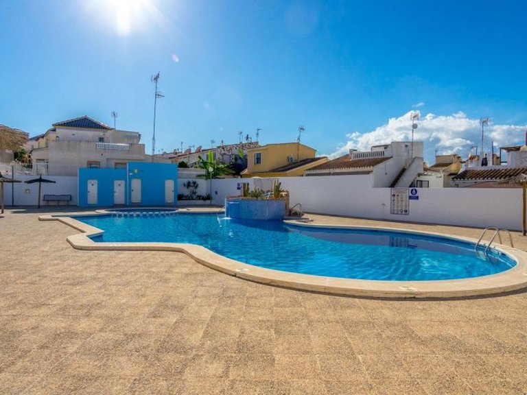 Town House for Sale in Los Balcones, Alicante 35