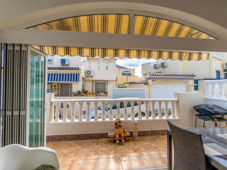 Town House for Sale in Los Balcones, Alicante 28
