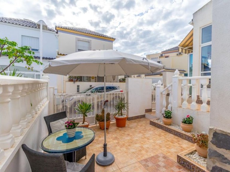 Town House for Sale in Los Balcones, Alicante 32