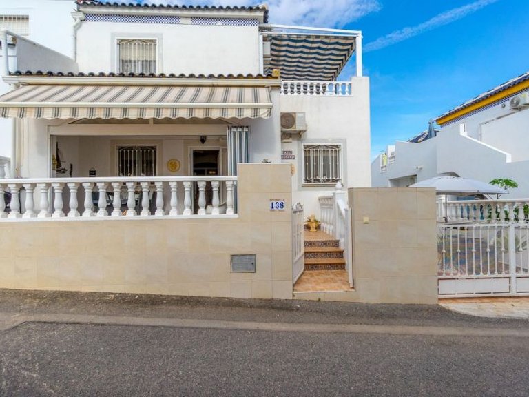 Town House for Sale in Los Balcones, Alicante 34