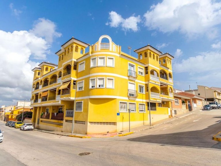 Apartment for Sale in Benijofar, Alicante 1