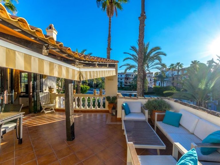 Apartment for Sale in Torrevieja, Alicante 23