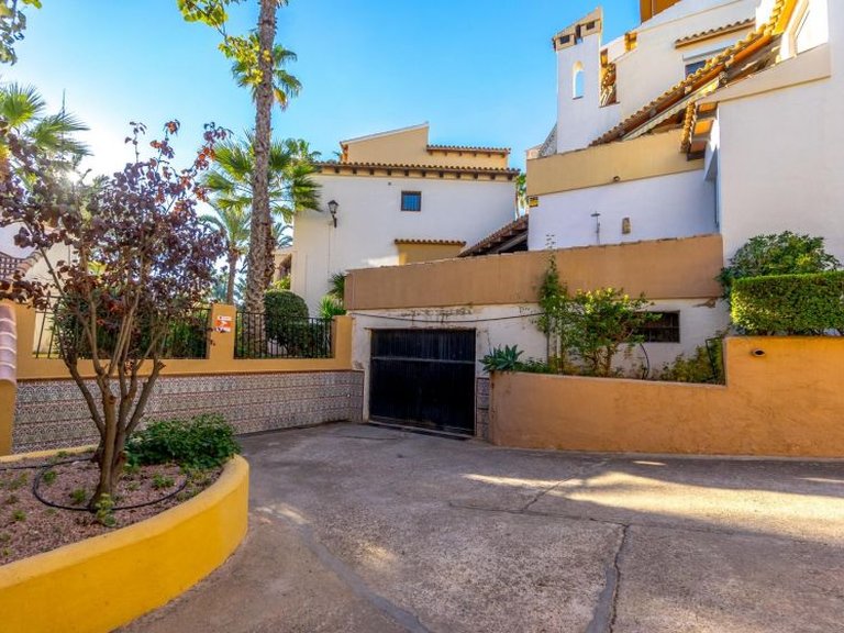 Apartment for Sale in Torrevieja, Alicante 33