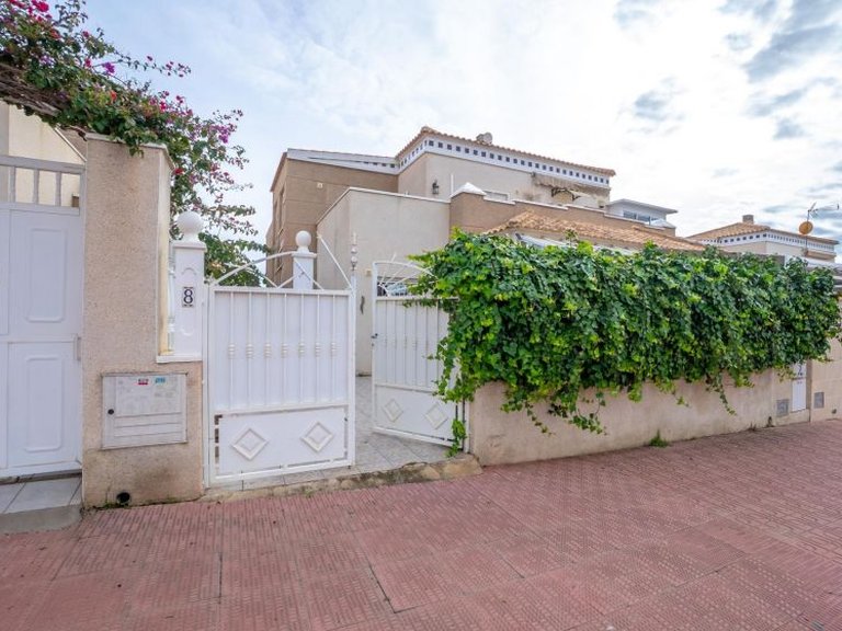Town House for Sale in Torrevieja, Alicante 26