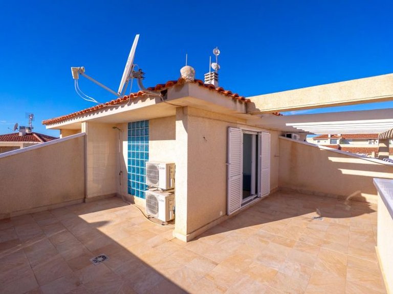 Town House for Sale in Playa Flamenca, Alicante 24