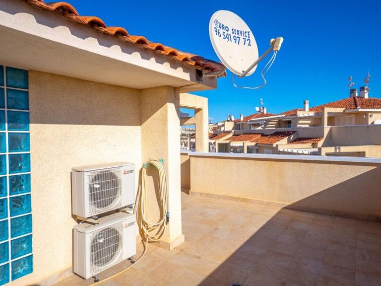 Town House for Sale in Playa Flamenca, Alicante 25