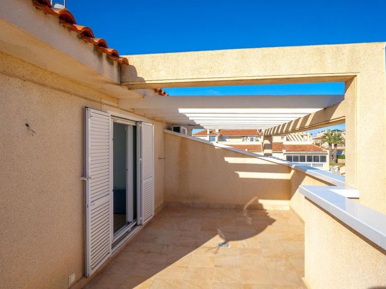 Town House for Sale in Playa Flamenca, Alicante 26