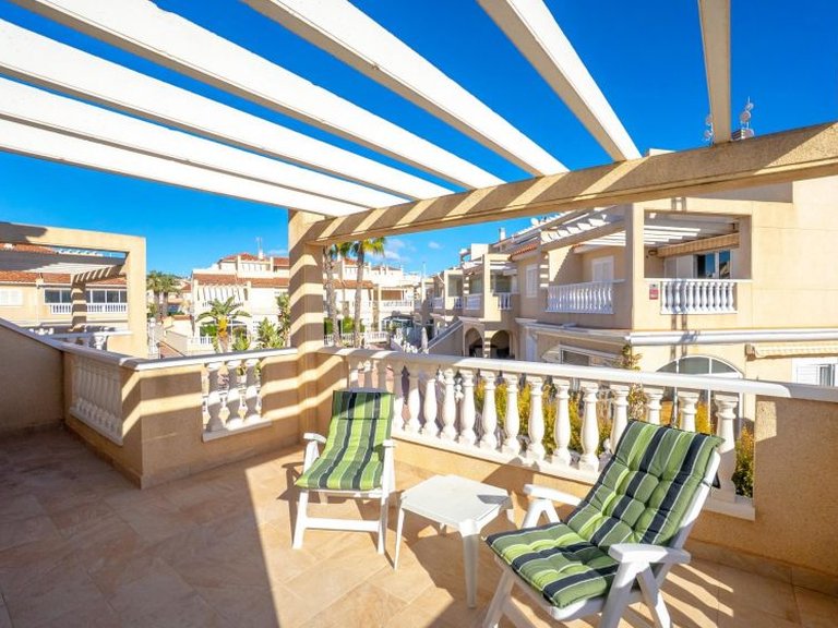 Town House for Sale in Playa Flamenca, Alicante 4