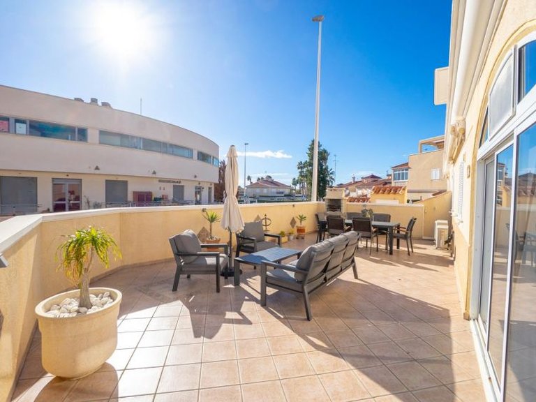 Town House for Sale in Playa Flamenca, Alicante 35