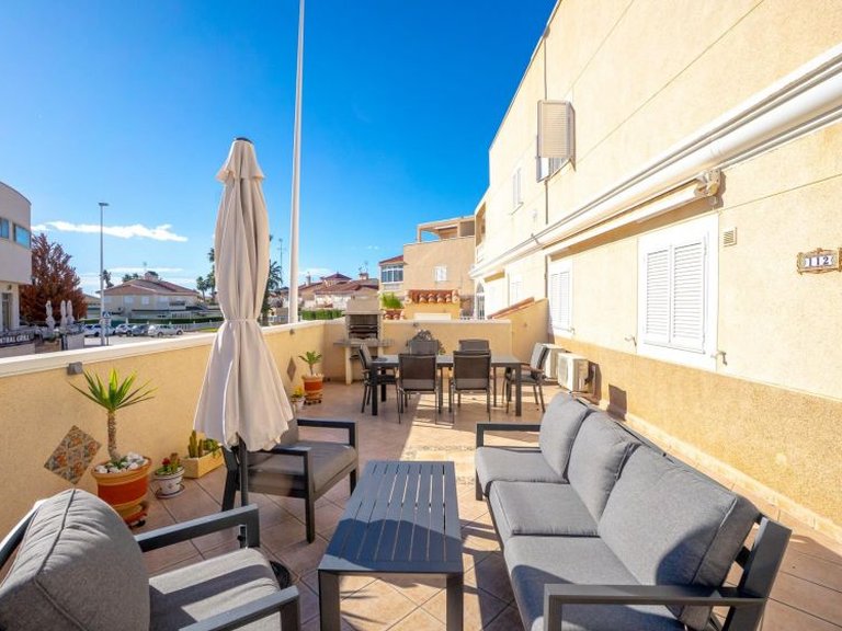 Town House for Sale in Playa Flamenca, Alicante 36
