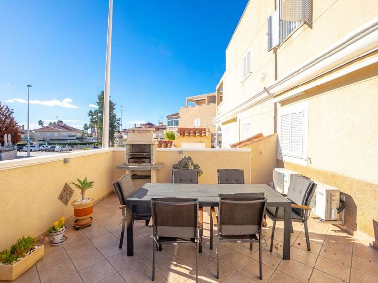 Town House for Sale in Playa Flamenca, Alicante 39