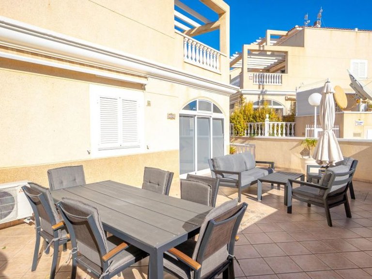 Town House for Sale in Playa Flamenca, Alicante 38