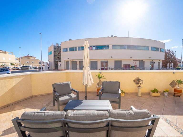 Town House for Sale in Playa Flamenca, Alicante 42
