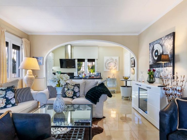 Town House for Sale in Torrevieja, Alicante 2