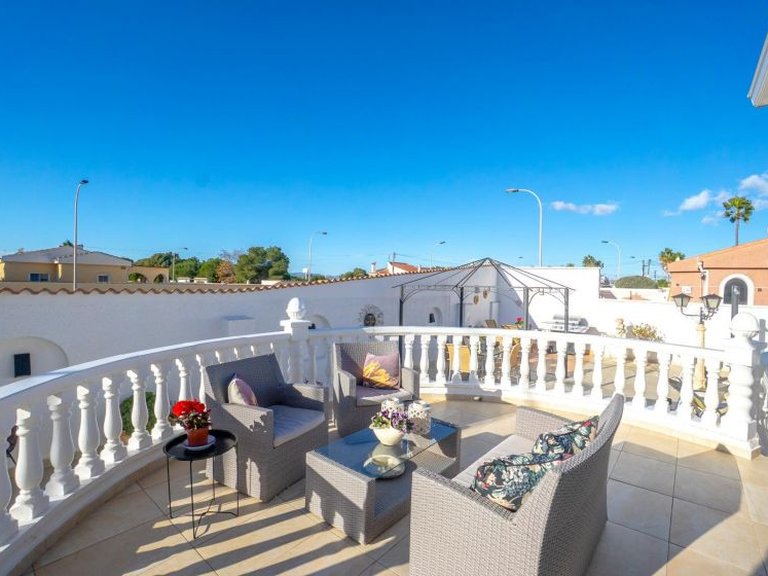 Town House for Sale in Torrevieja, Alicante 3